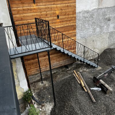 Produktfoto: Zweiholmtreppe mit Creativegeländer 4