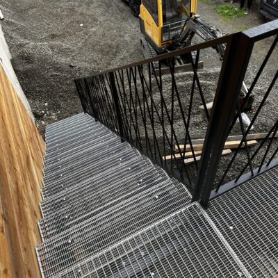 Produktfoto: Zweiholmtreppe mit Creativegeländer 4