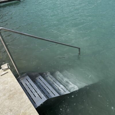 Produktfoto: Seetreppe in Edelstahlausführung 6