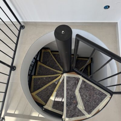 Produktfoto: Edelstahlspindeltreppe 4